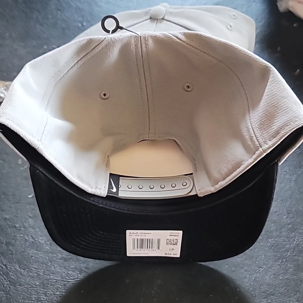 Nike baseball hat - Picture 4 of 5